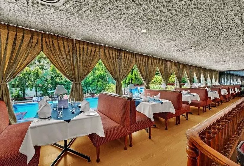 Fotos del hotel Ambassador Pallava:  15