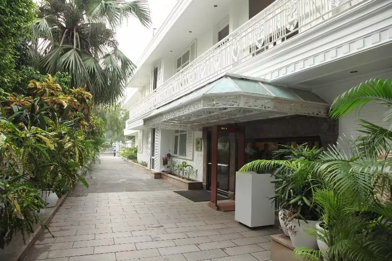 Diplomat, Chanakyapuri New Delhi A Boutique