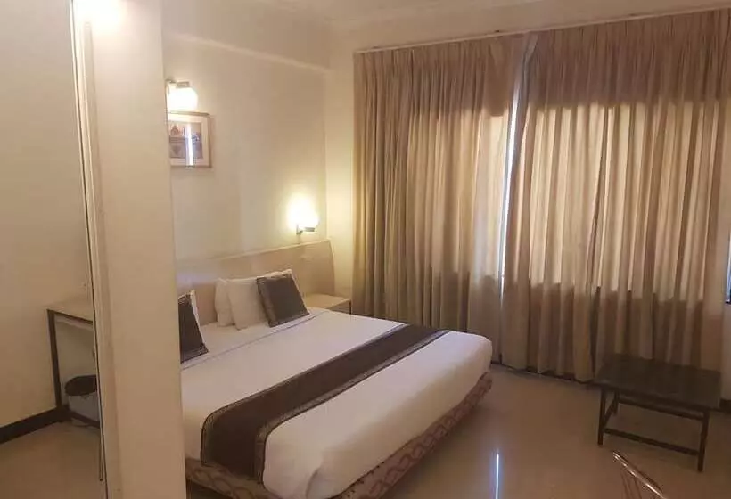 Fotos del hotel Grand Hotel Agra:  19