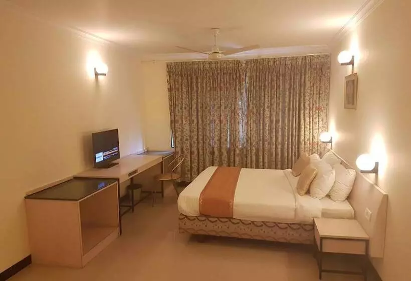 Fotos del hotel Grand Hotel Agra:  18