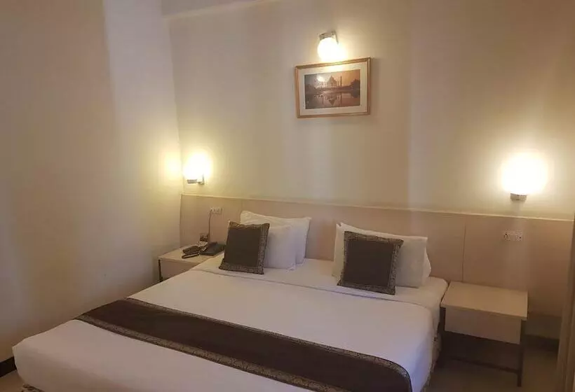 Fotos del hotel Grand Hotel Agra:  17