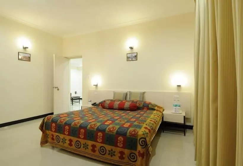 Fotos del hotel Grand Hotel Agra:  22