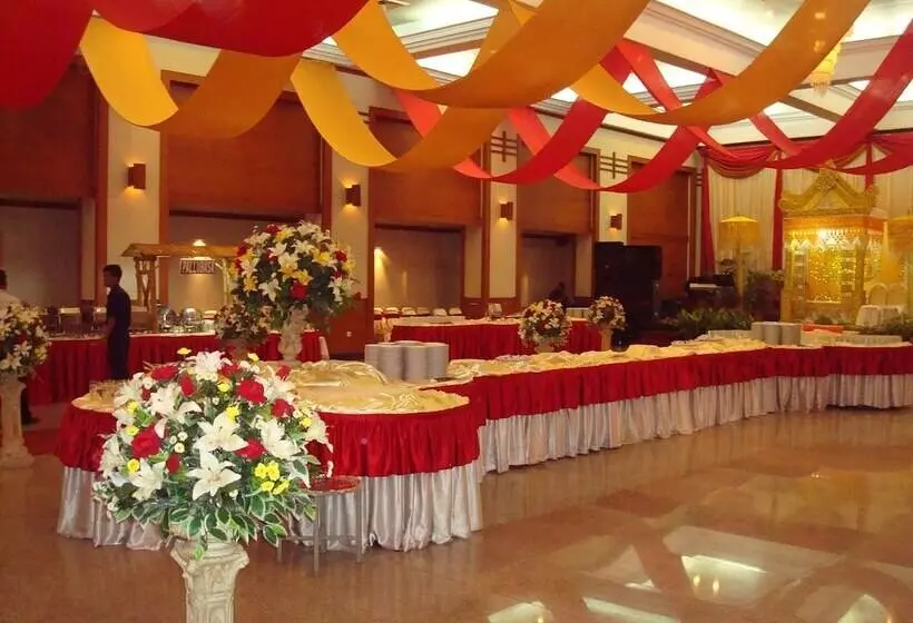 Fotos del hotel Makassar Golden:  2