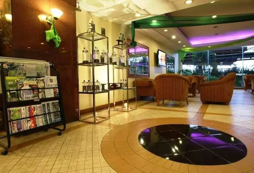 Fotos del hotel Makassar Golden:  4