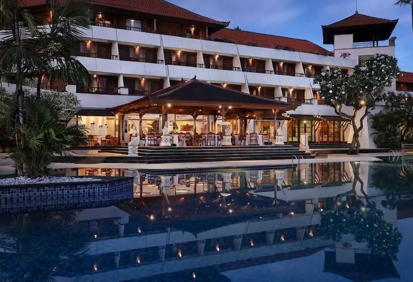 Fotos del hotel Nusa Dua Beach Hotel & Spa:  1