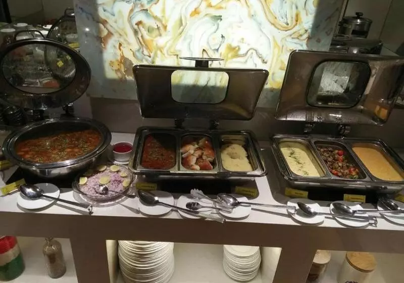 Fotos del hotel The Shalimar , Kemps Corner:  9