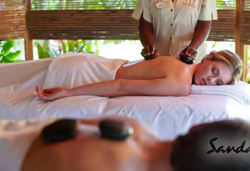 Fotos del hotel Sandals Royal Caribbean  All Inclusive Couples Only:  14