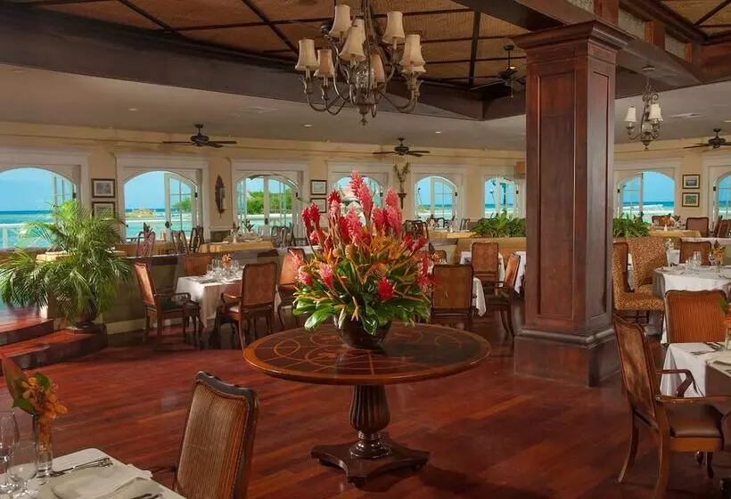 Fotos del hotel Sandals Royal Caribbean  All Inclusive Couples Only:  2