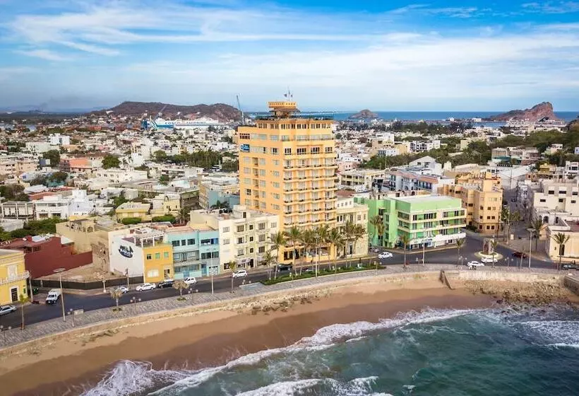 Fotos del hotel Best Western  Posada Freeman Centro Historico:  15