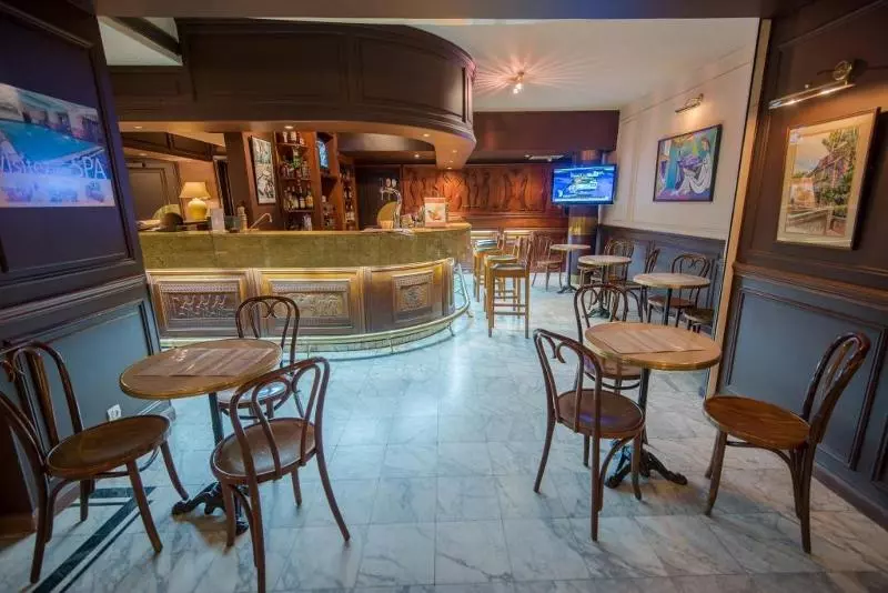 Fotos del hotel Hôtel Colbert - Spa & Casino:  17