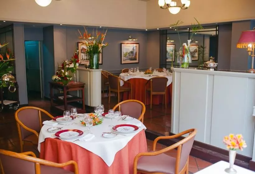 Fotos del hotel Hôtel Colbert - Spa & Casino:  4