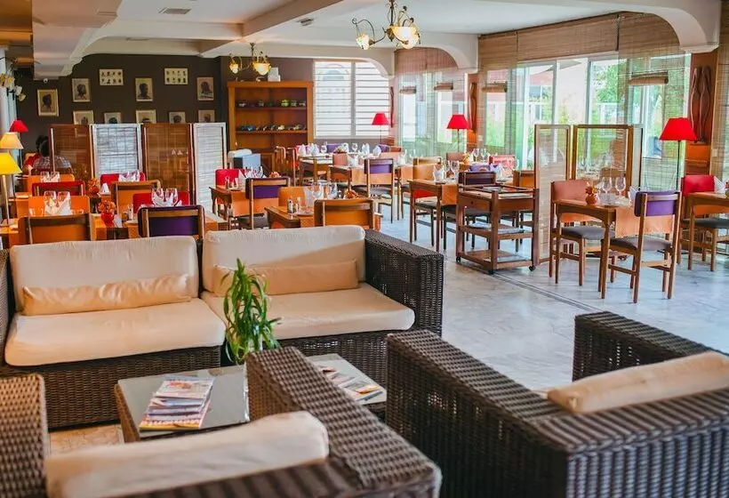 Fotos del hotel Hôtel Colbert - Spa & Casino:  20