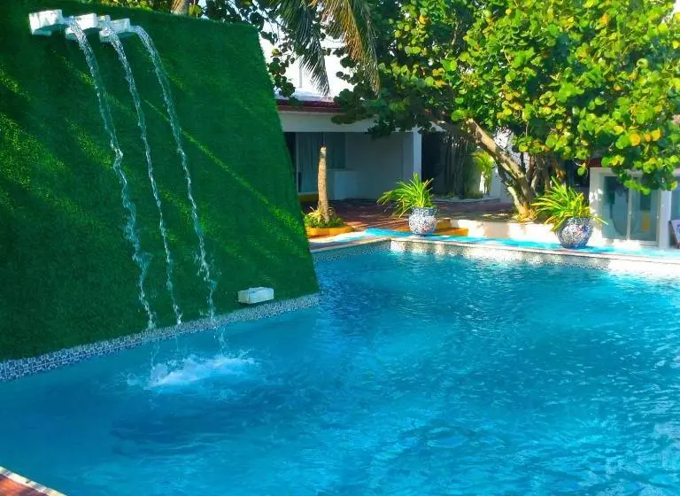 Fotos del hotel Maya Caribe Faranda Cancún:  3