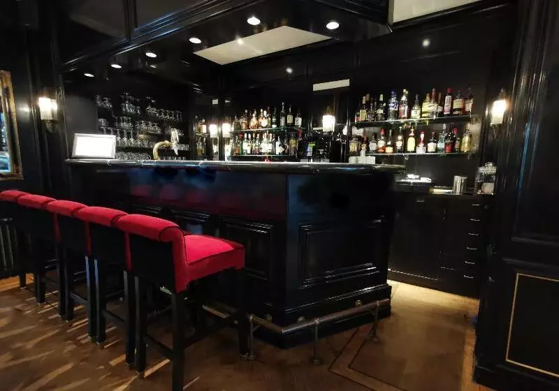 Fotos del hotel Apollofirst Boutique:  5