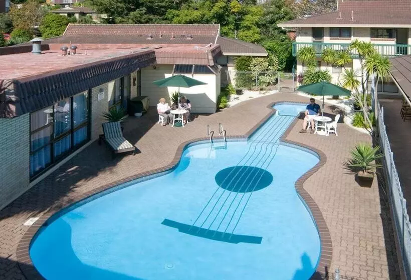 Fotos del hotel Dukes Midway Lodge:  15