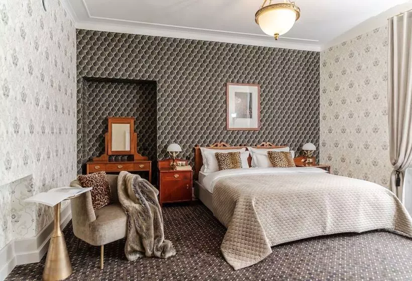 Fotos del hotel Francuski:  4