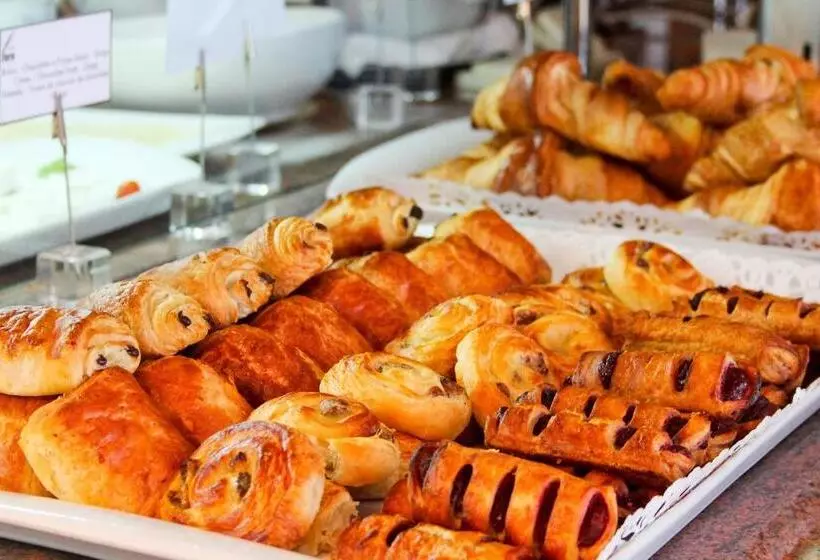 Fotos del hotel Faro & Beach Club:  3