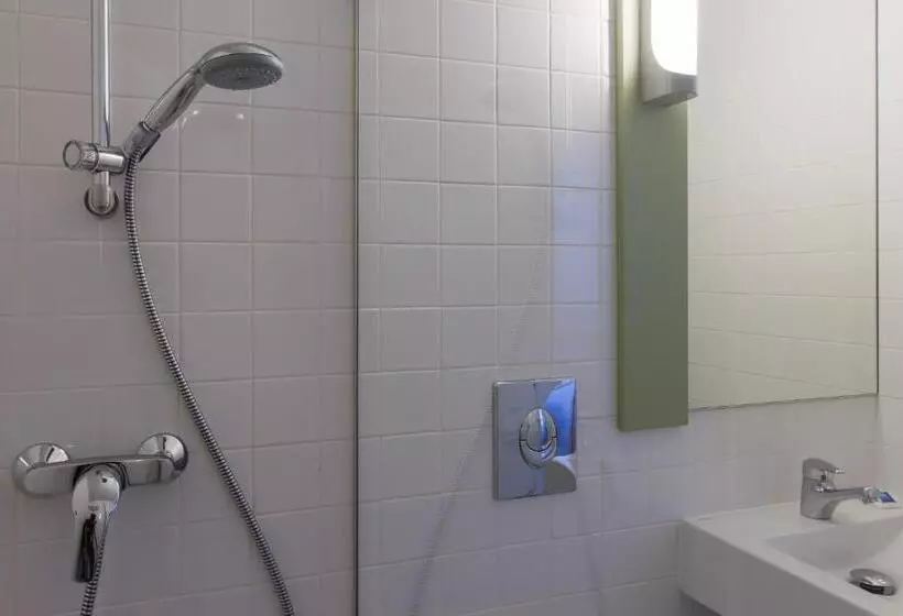 Fotos del hotel Ibis Budget Braga Centro:  15