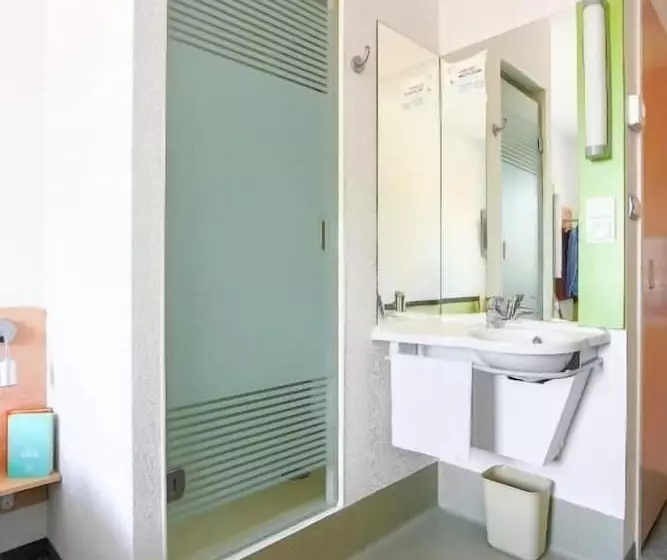 Fotos del hotel Ibis Budget Torun:  8