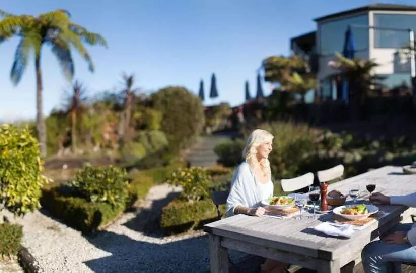 Fotos del hotel Solitaire Lodge:  7