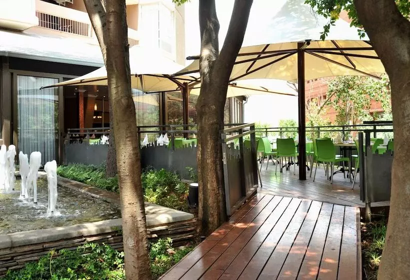 Fotos del hotel Protea  By Marriott Johannesburg Parktonian Allsuite:  5