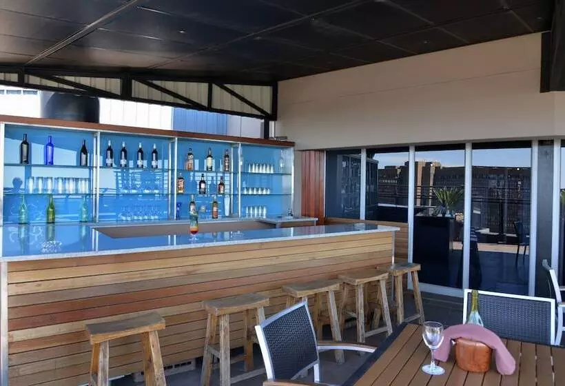 Fotos del hotel Protea  By Marriott Johannesburg Parktonian Allsuite:  3