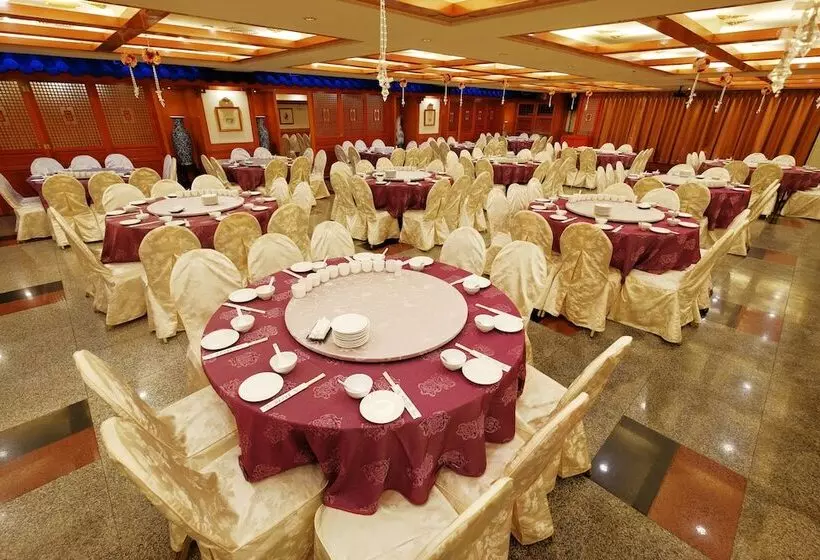 Fotos del hotel Dynasty:  18