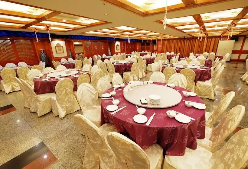 Fotos del hotel Dynasty:  17