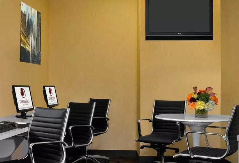 Fotos del hotel Doubletree By Hilton Metropolitan  New York City:  6