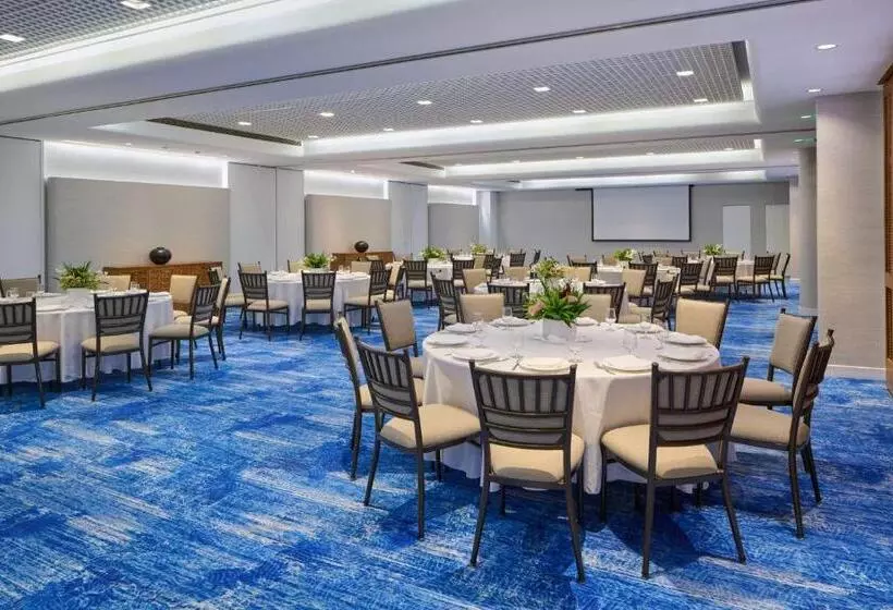 Fotos del hotel Outrigger Reef Waikiki Beach Resort:  4