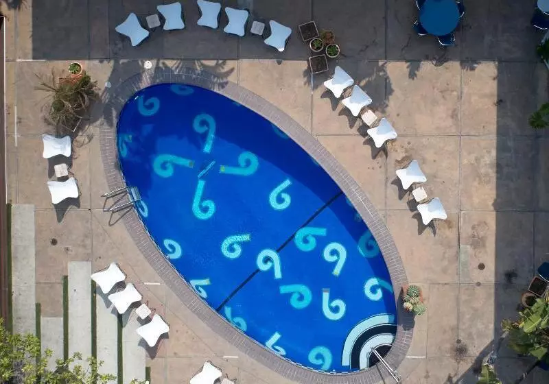 Fotos del hotel The Phoenix:  8