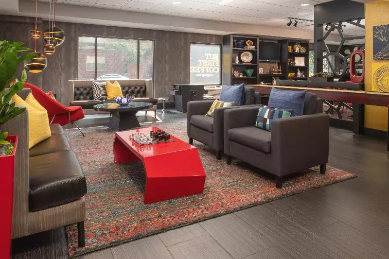 Staypineapple,  Five, Downtown Seattle