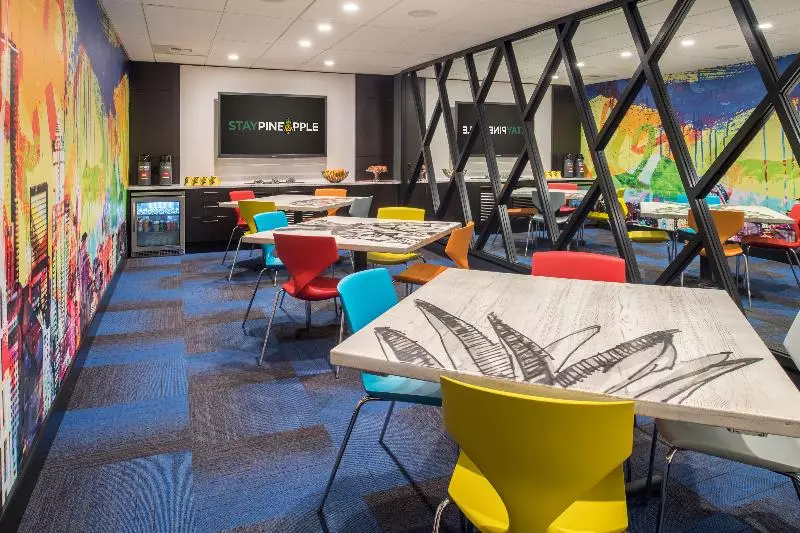 Fotos del hotel Staypineapple,  Five, Downtown Seattle:  7