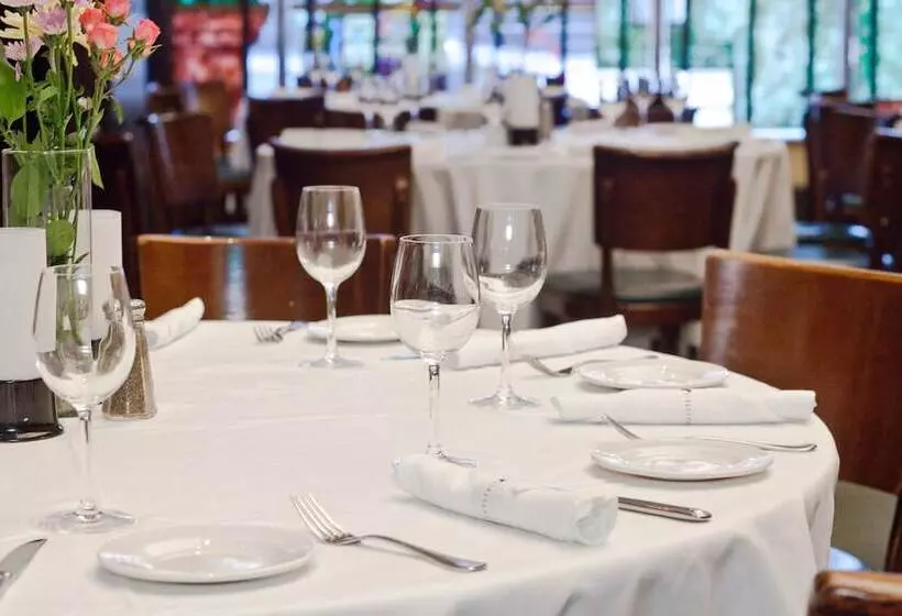 Fotos del hotel The Colonnade:  6