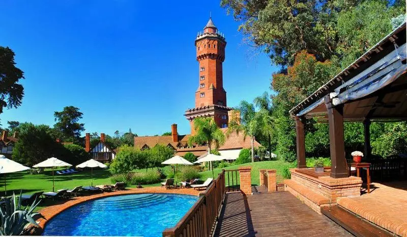 Fotos del hotel L Auberge:  13