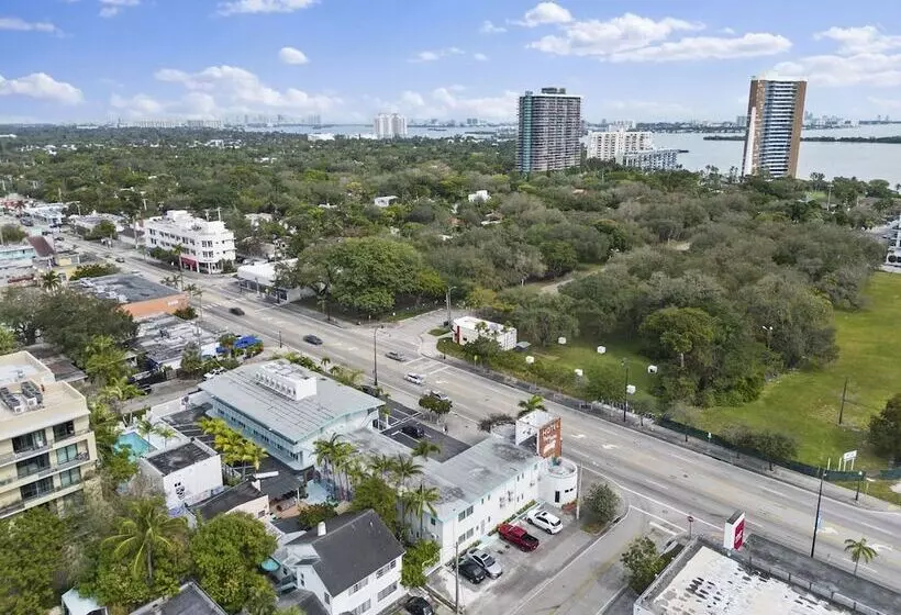 Fotos del hotel New Yorker Miami:  6