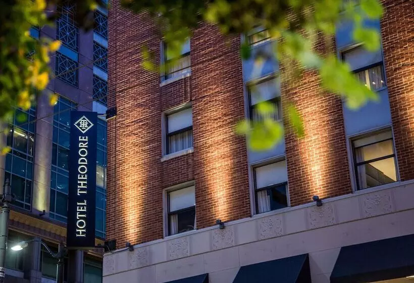 Fotos del hotel Theodore:  7