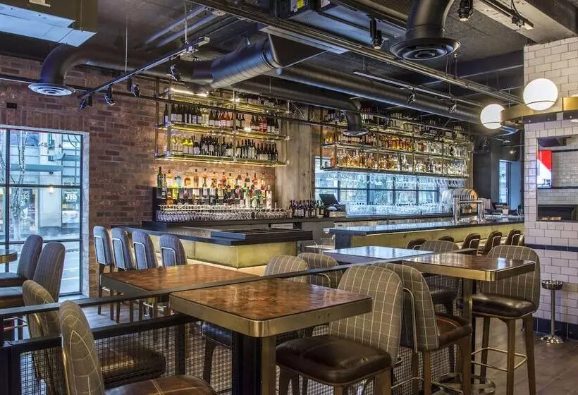 Fotos del hotel Theodore:  15