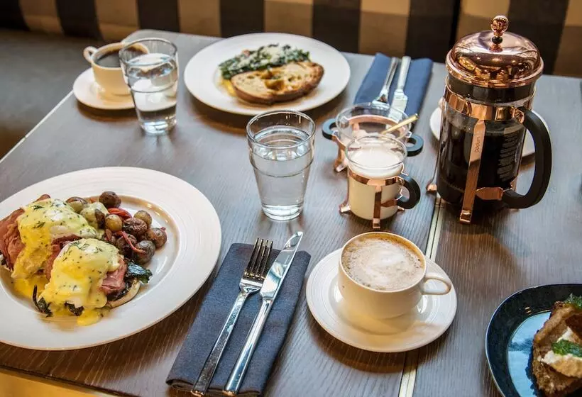 Fotos del hotel Theodore:  9