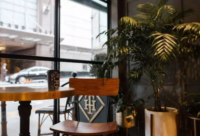 Fotos del hotel Theodore:  17