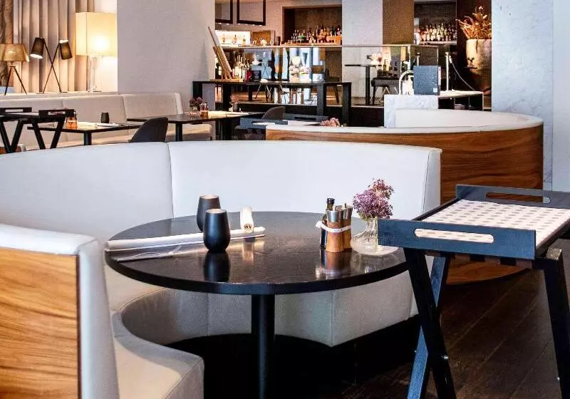 Fotos del hotel Pullman Eindhoven Cocagne:  7