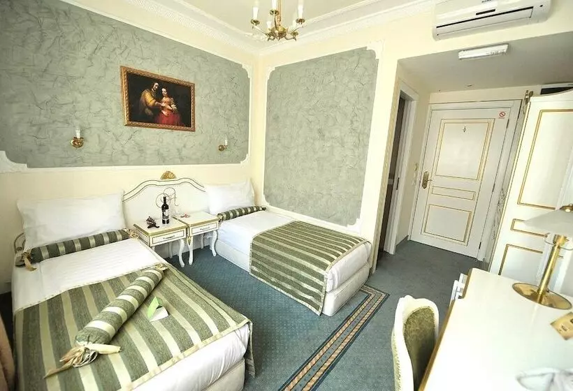 Fotos del hotel Queen's Astoria Design:  11