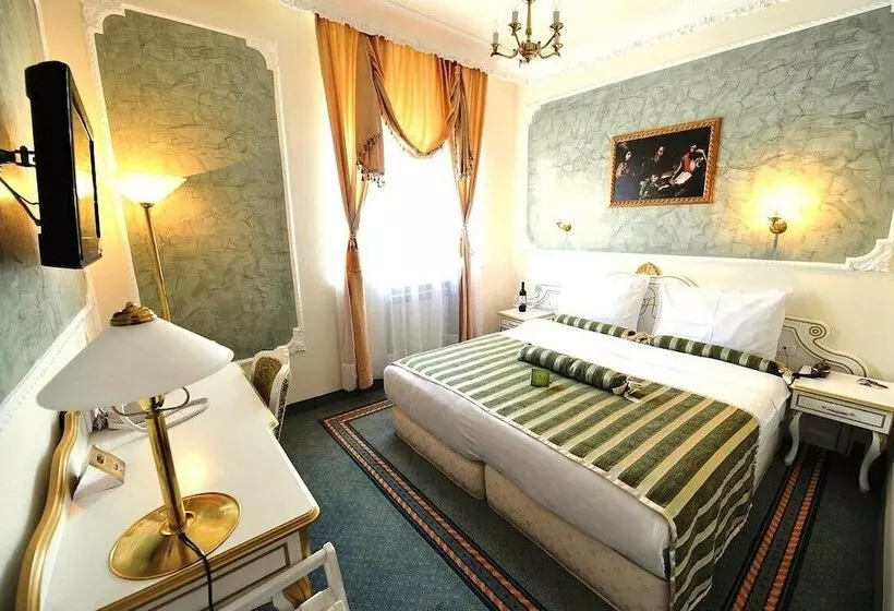 Fotos del hotel Queen's Astoria Design:  22