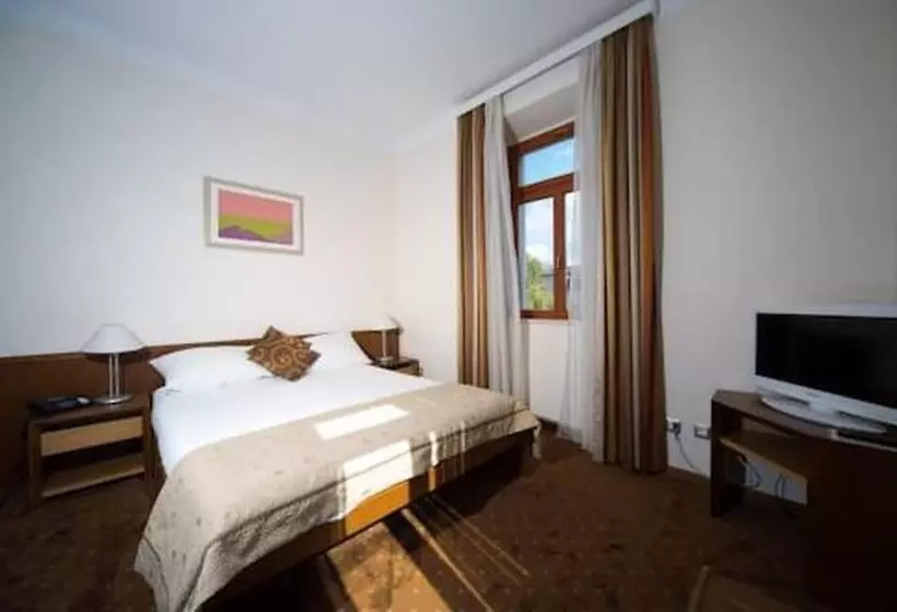 Fotos del hotel Zagreb:  10