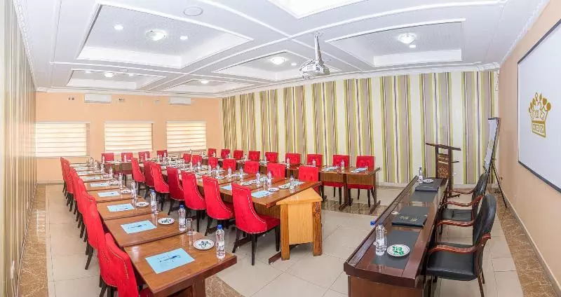 Fotos del hotel New Fairmount Hotel And Casino:  5