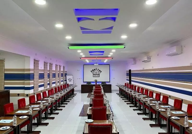 Fotos del hotel New Fairmount Hotel And Casino:  15