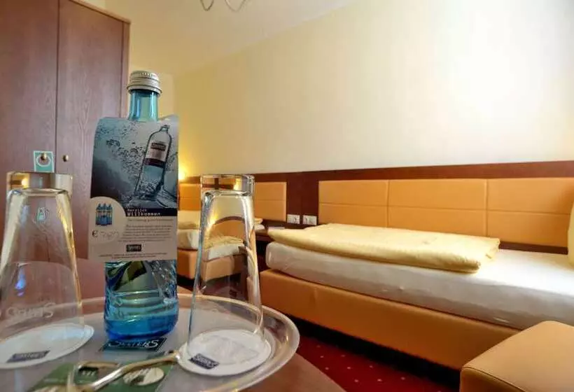 Fotos del hotel Arena City:  22