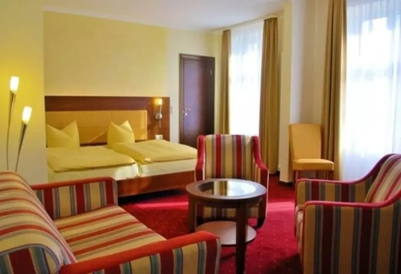 Fotos del hotel Arena City:  11