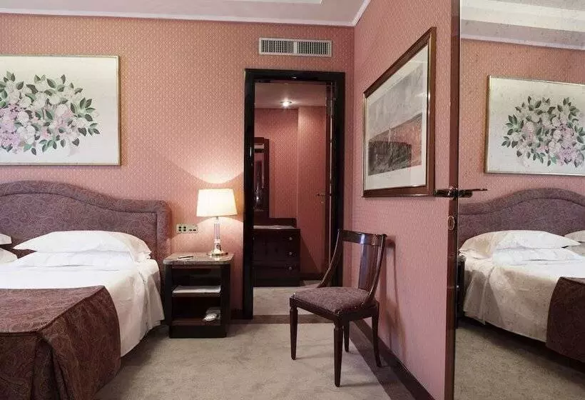 Fotos del hotel Doria Grand:  17