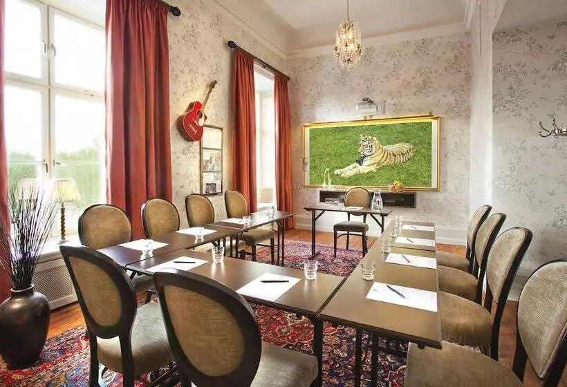 Fotos del hotel Hesselby Slott:  5